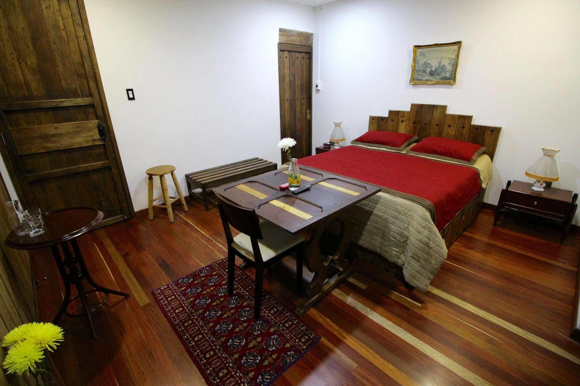Bogota Bed & Breakfast Inn Extérieur photo
