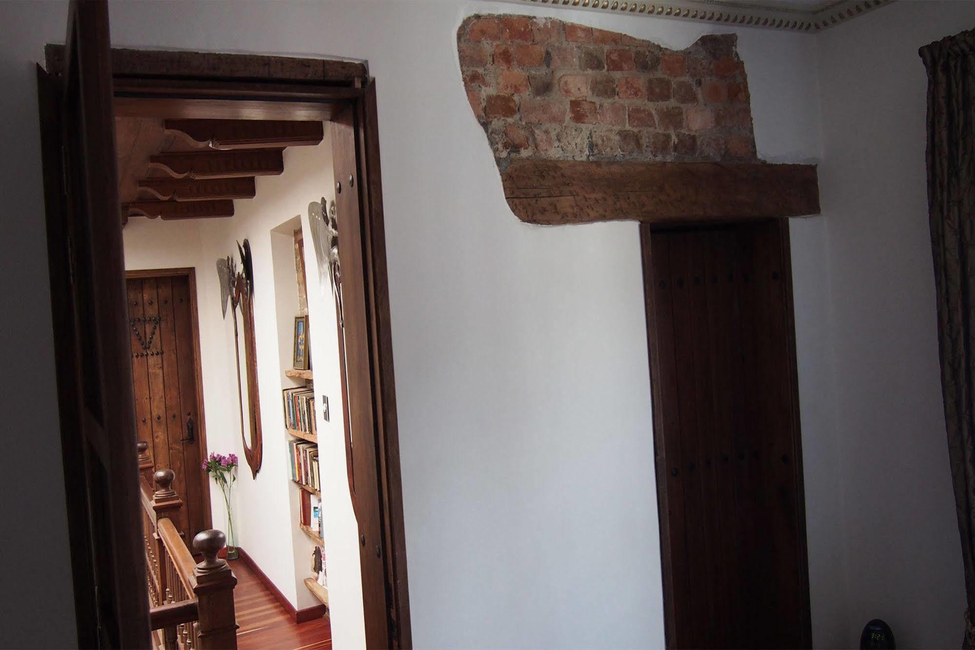 Bogota Bed & Breakfast Inn Extérieur photo