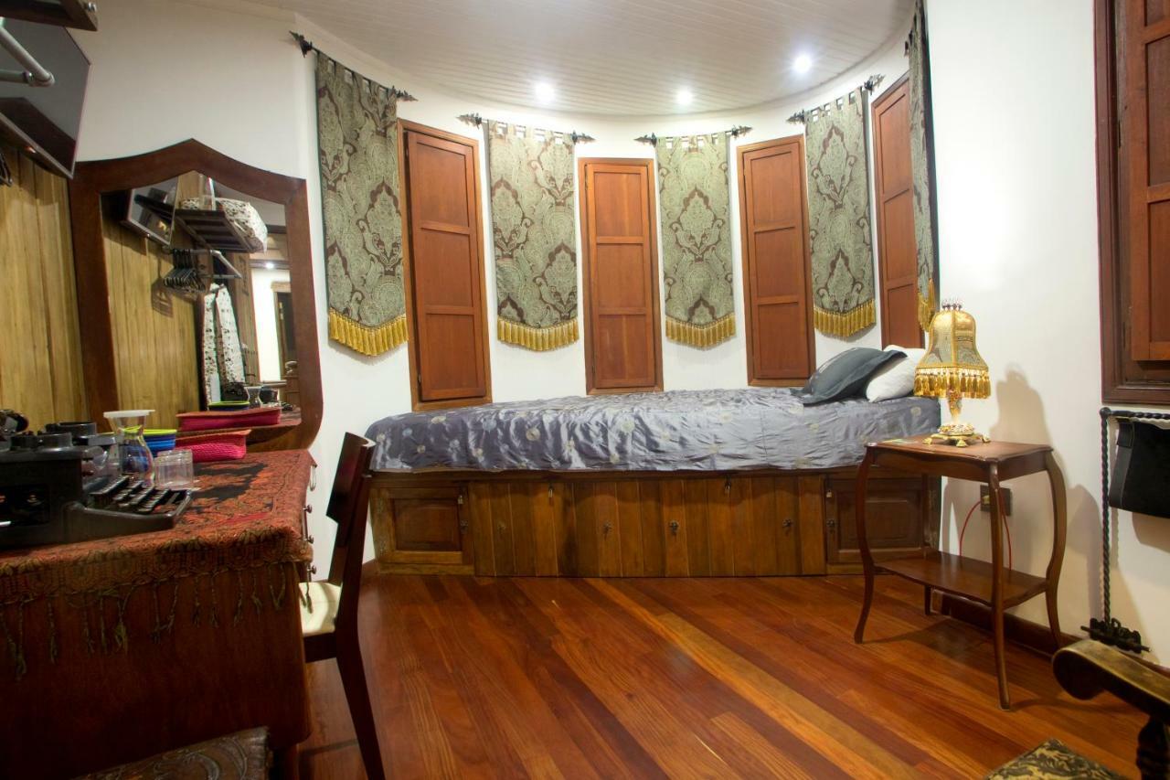 Bogota Bed & Breakfast Inn Extérieur photo